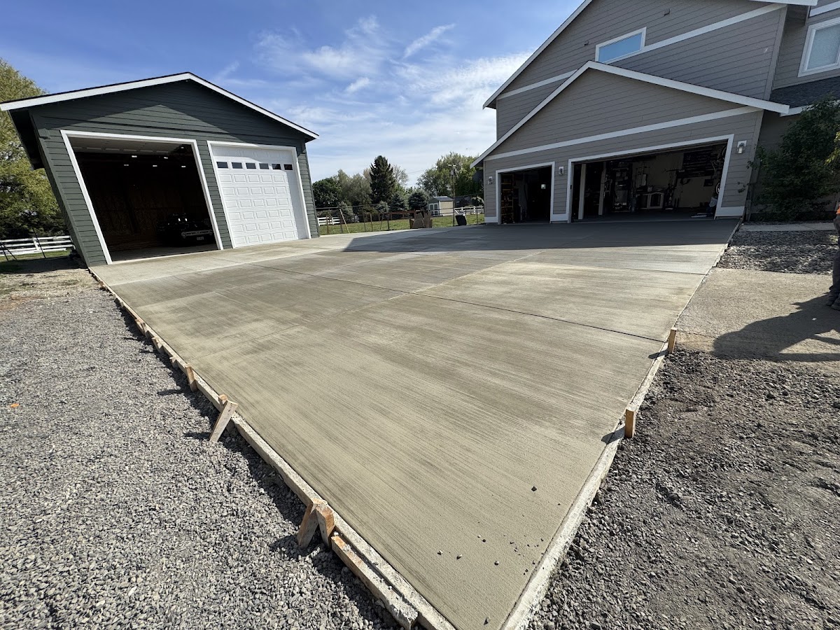 Broom-Finish Driveway, Union Gap, WA