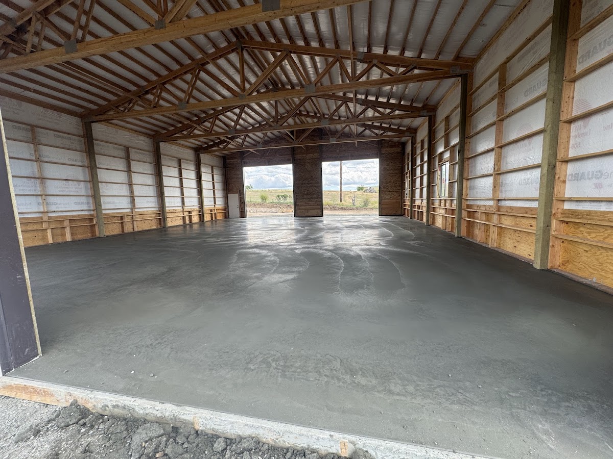 Hard-Troweled Shop Floor, Pole Barn